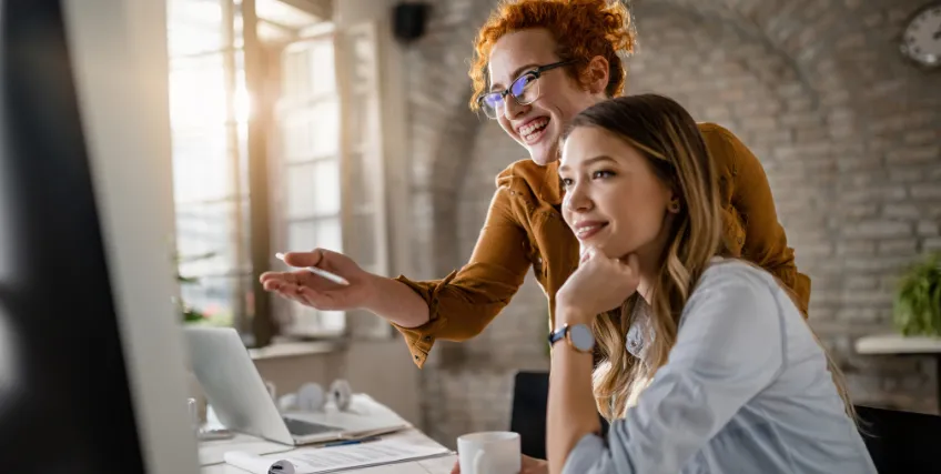 The Growth Loop: Using a Cash Advance for Small Businesses to Fund Marketing Campaigns