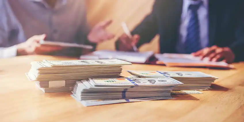 Top 8 Options for Raising Money for a Business Top 8 Options for Raising Money for a Business