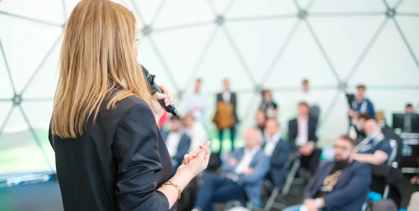 How to Pitch Your Startup Businesses to Investors Like a Pro How to Pitch Your Startup Businesses to Investors Like a Pro